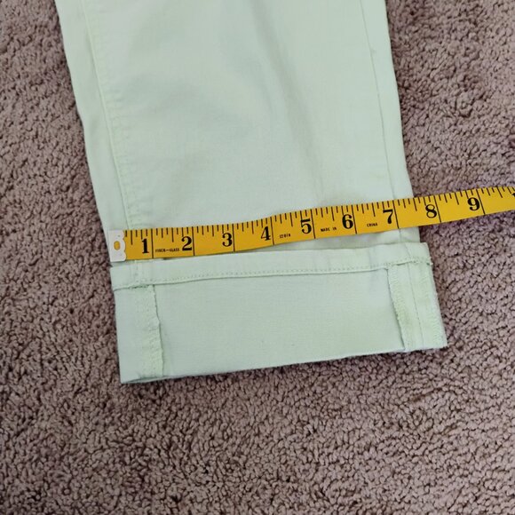 Woman's Capris St John"s Bay petite stretch with cuff Size 6P - Picture 12 of 12